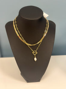  Pearl Toggle Necklace