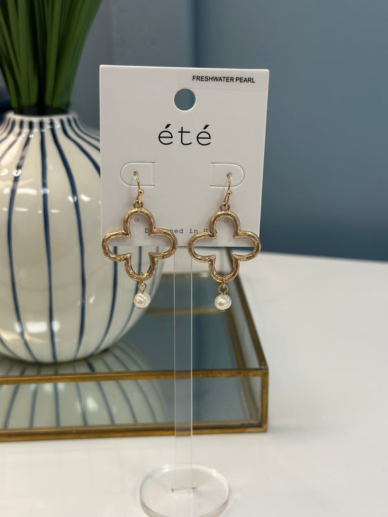 Freshwater Pearl Dangle Earrings