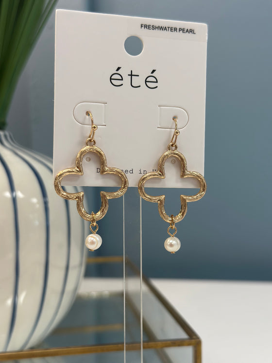Freshwater Pearl Dangle Earrings