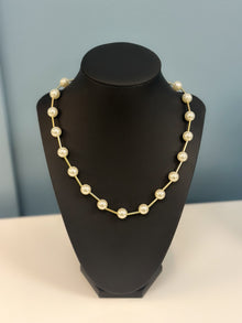  Pearl and Gold Linked Necklace