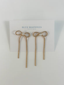  Bow and Pearl Earrings